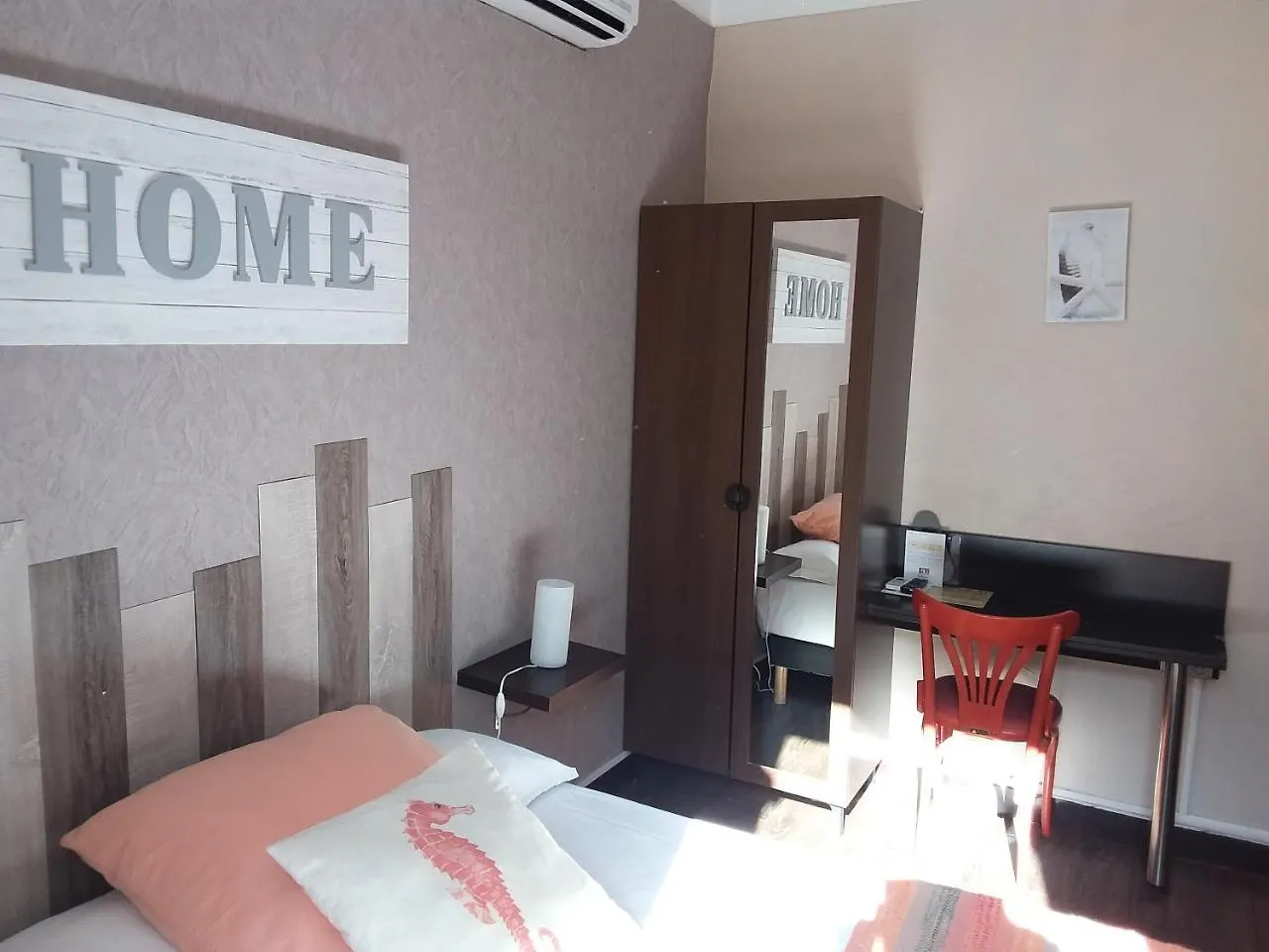 La Casa Mia Hotel Sainte-Maxime Franciaország
